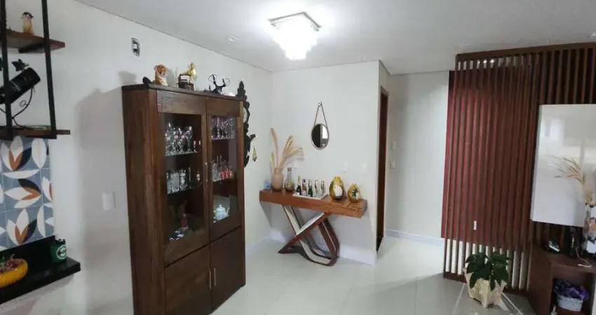 COND. TEREZA CRISTINA - 6 DORMS (4 SUÍTES)- 6 VAGAS- AT 1.000m²- AC 568m²