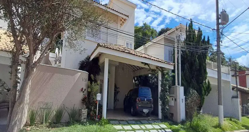 CONDOMÍNIO JARDIM SANTA TERESA - AT 360m² - AC 280m² - 3 SUÍTES - 3 VAGAS