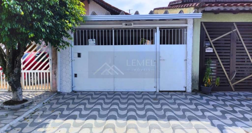 Casa Geminada para Venda em Praia Grande, Maracanã, 2 dormitórios, 1 suíte, 1 banheiro, 2 vagas