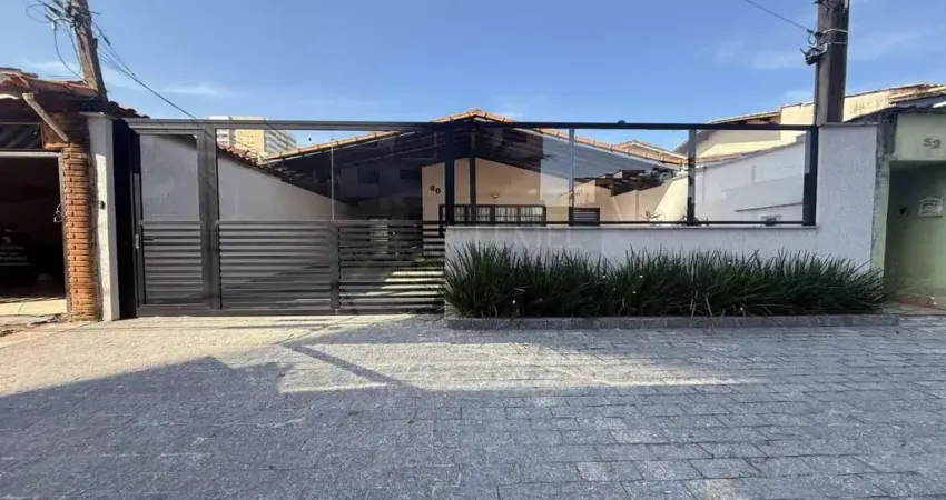 Casa Geminada para Venda em Praia Grande, Vila Tupi, 4 dormitórios, 1 suíte, 3 banheiros, 4 vagas