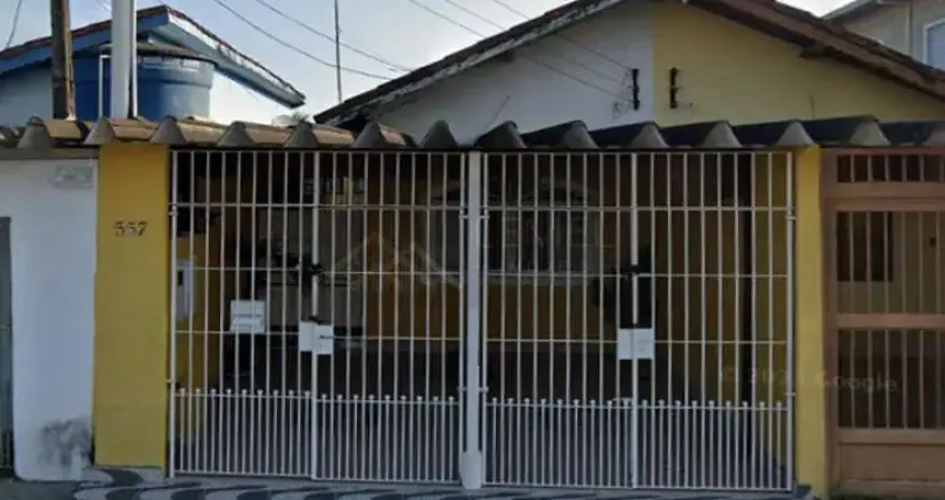 Casa Geminada para Venda em Praia Grande, Caiçara, 2 dormitórios, 1 suíte, 1 banheiro, 2 vagas