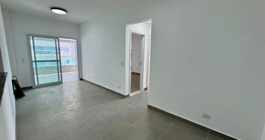Apartamento com frente mar, 02 suites,  com linda vista mar, apartamento novo com lazer completo, a baixo do valor de mercado, na Vila Caiçara
