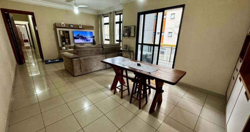 Amplo apartamento abaixo do valor da região,  semi mobiliado,  02 dormitórios, na Vila Guilhermina!!