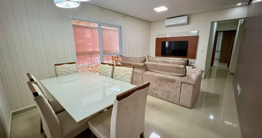 Alto padrão, 02 dormitórios, totalmente mobiliado, apenas 200m da praia com lazer completo!!