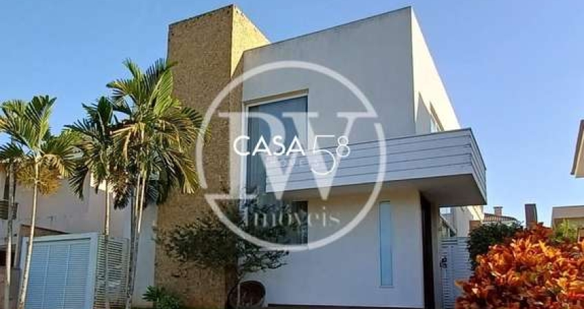 Sobrado de Alto Padrão à Venda no Jardins Atenas 3 Suítes, 320m² Terreno Amplo