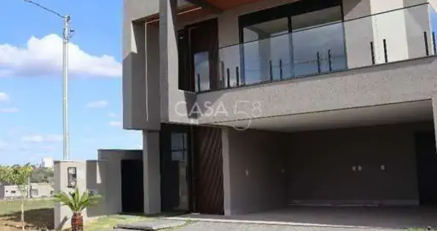Sobrado Alto Padrão à Venda no Condomínio Jardins Versalhes – 3 Suítes | 212m²