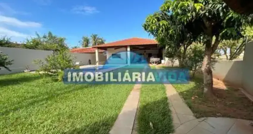 Chácara / sítio com 3 quartos à venda na Vila Santa Maria, Araçatuba 