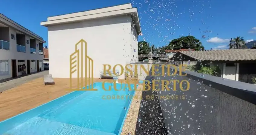 Sobrado 72m² mobiliado à venda na praia do massaguaçu próximo a rodovia.