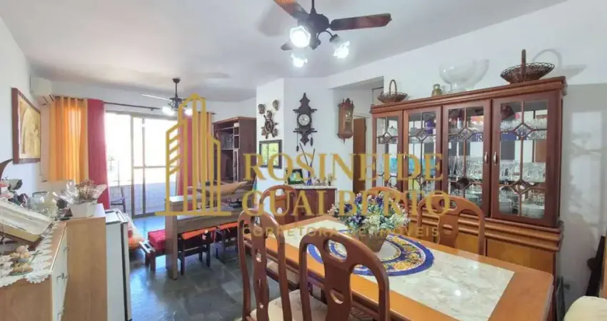 Excelente oportunidade ap. 2 dormitórios, 1 suíte a 220 metros da prainha!