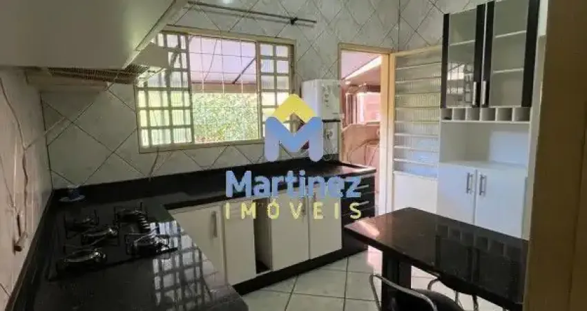 Casa com 3 quartos para alugar no São Benedito, Uberaba 