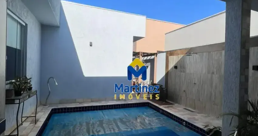 Linda casa a venda no condomínio estancia dos ipês venha garantir!