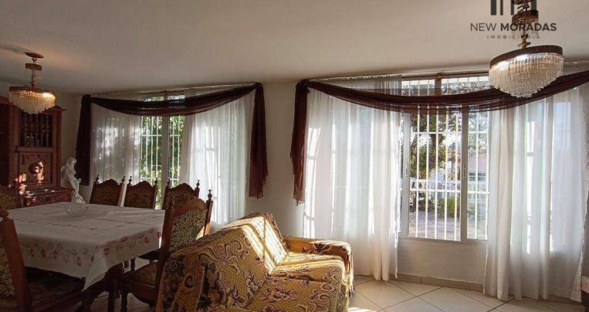 Casa com 5 quartos à venda na Rua Alexandre Dalcuch, 132, Bacacheri, Curitiba