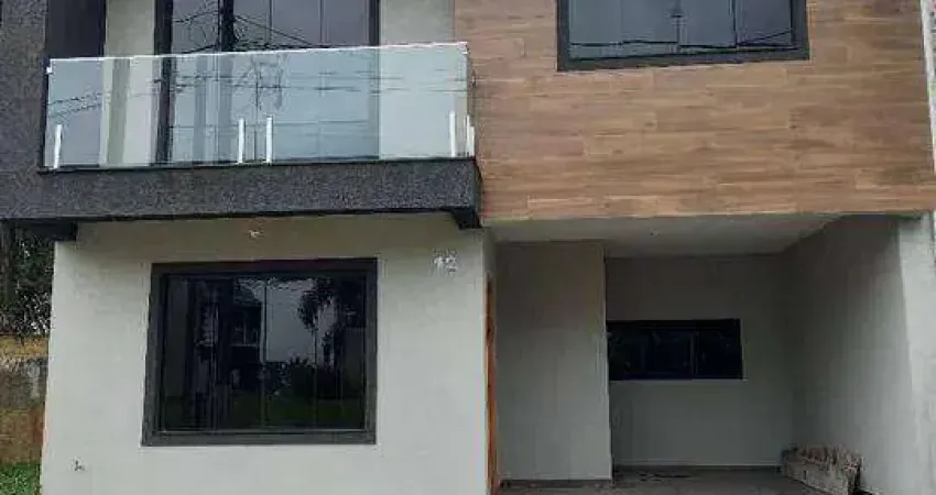 Sobrado em condominio, 3 quartos à venda, 133 m² , Pinheirinho