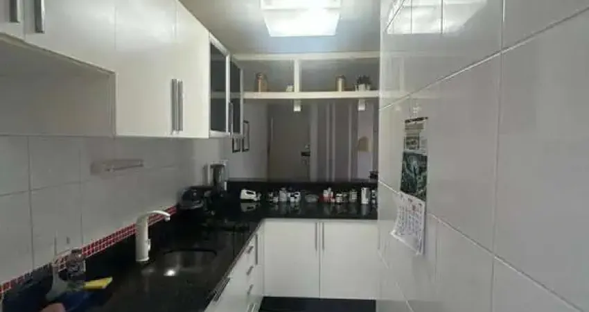 Apartamento com 3 dormitórios à venda no Residencial Villa Pantoni, 58 m² - Novo Mundo - Curitiba/PR