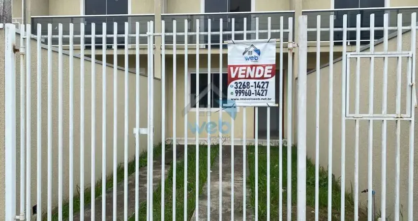 Sobrados prontos para morar à venda na região do vitória régia, no bairro cic, com dois quartos, sala, cozinha, lavabo e banheiro social.