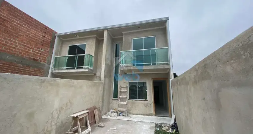 Sobrado em fase de construção á venda no bairro tatuquara, com 3 quartos, sala de estar e jantar, cozinha, lavabo e banheiro.