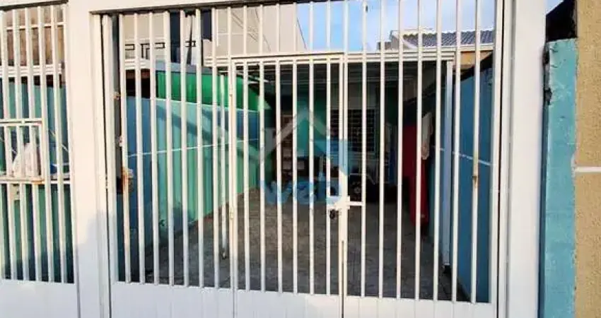 Casa com dois quartos à venda na região do rio bonito, no bairro campo de santana, bem localizada, próximo à rua marcos bertoldi.