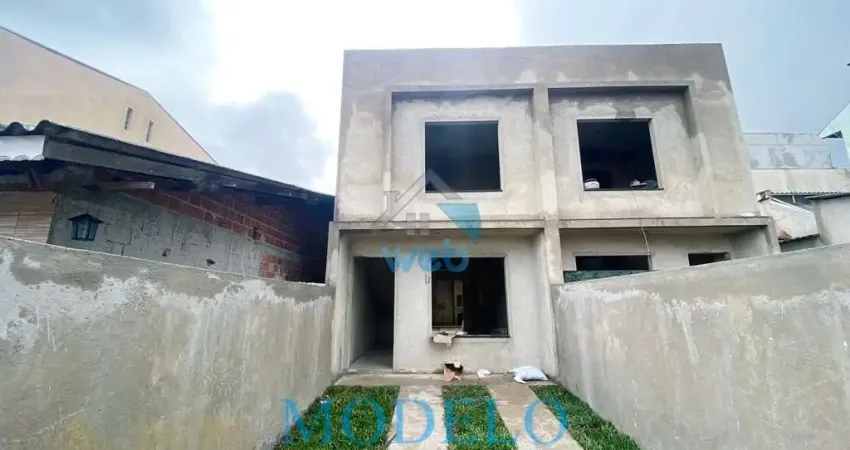 Sobrado com dois quartos em fase de construção à venda na região do vitória régia, no bairro cic, com entrega prevista para fevereiro de 2025.