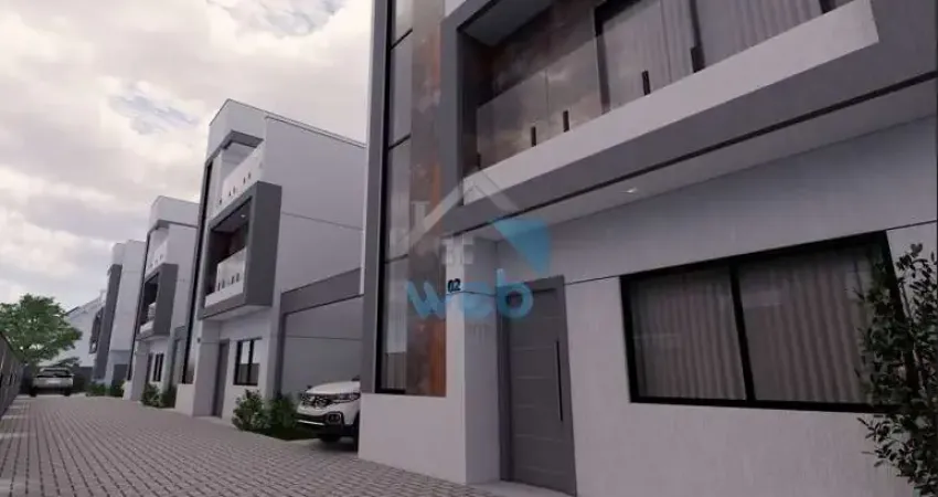 Sobrados de alto padrão em condomínio à venda no bairro capão raso, com três suítes, sala, cozinha, amplo terraço.