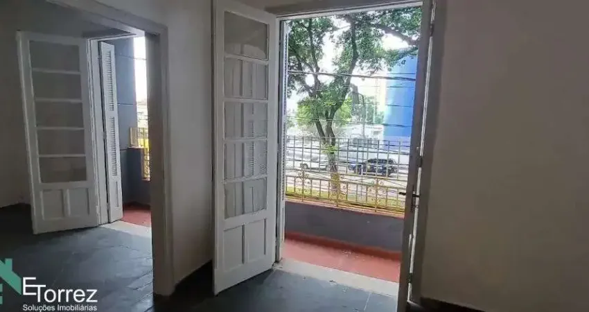 Apartamento Espaçoso no Bom Retiro – Localização Privilegiada!