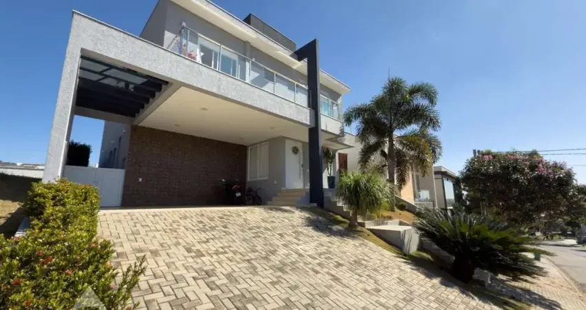 Casa em condomínio fechado com 4 quartos à venda na Rua Coruja, Santana, Bragança Paulista