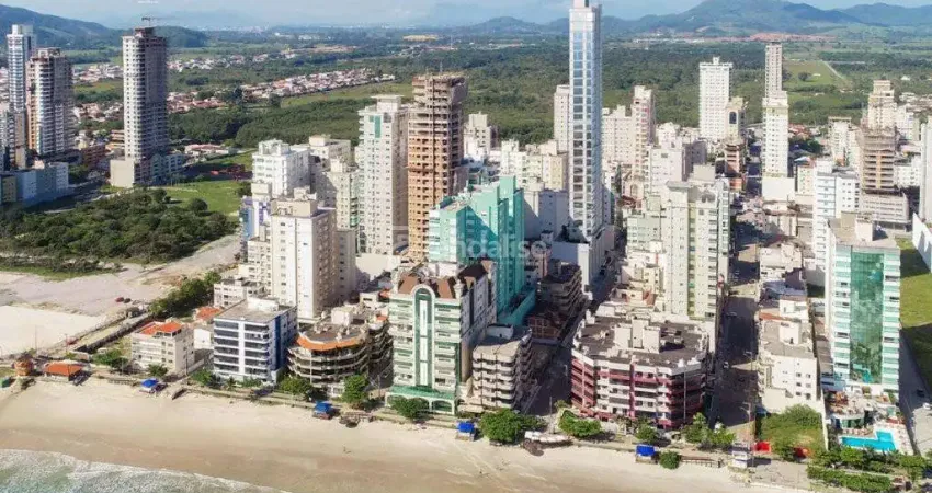 4 ou 5 suÍtes 3 ou 4 vagas, Meia Praia, Itapema - SC