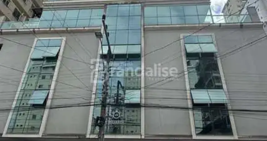 Apartamento com 4 dormitórios à venda sendo 2 suítes, 136.7 m² por - r$ 1.999.000,00 - meia praia - itapema/sc, Meia Praia, Itapema - SC