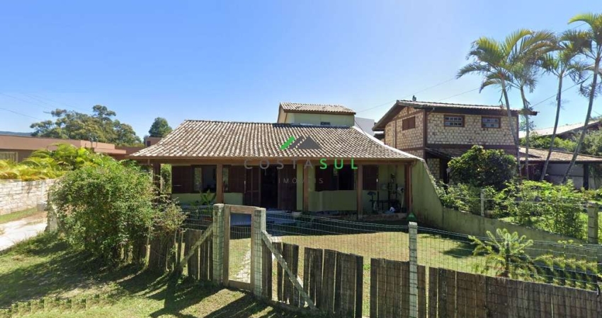Casa da Lagoa – Conforto e Natureza na Barrinha da Ferrugem | Garopaba/SC