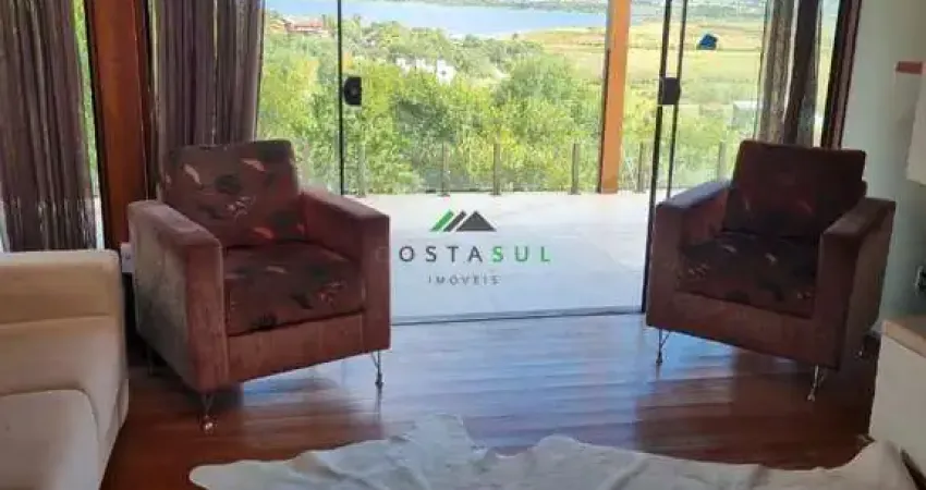 Casa com Vista para a Lagoa à Venda – Praia da Ferrugem | Garopaba/SC