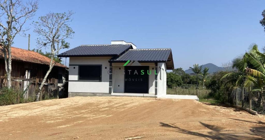 Casa com 2 quartos à venda na Rua Geral da Ressacada, s n1, Ressacada, Garopaba