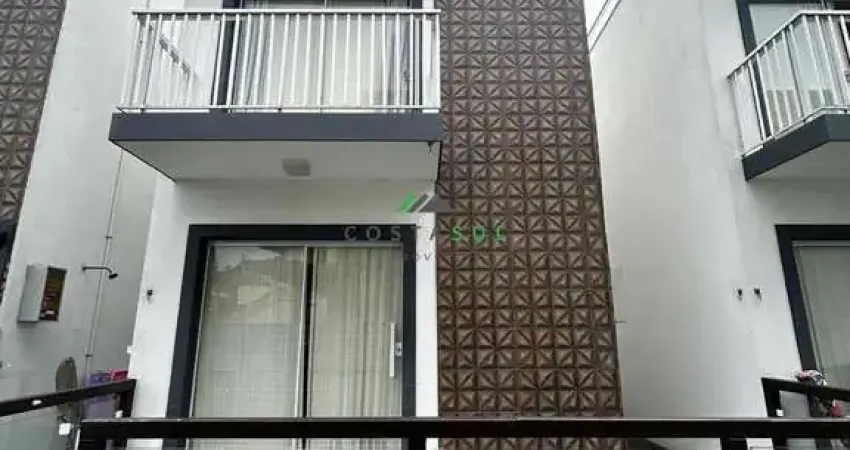 Sobrado à venda no Bairro Morrinhos, a 3 quadras do mar da Praia Central de Garo