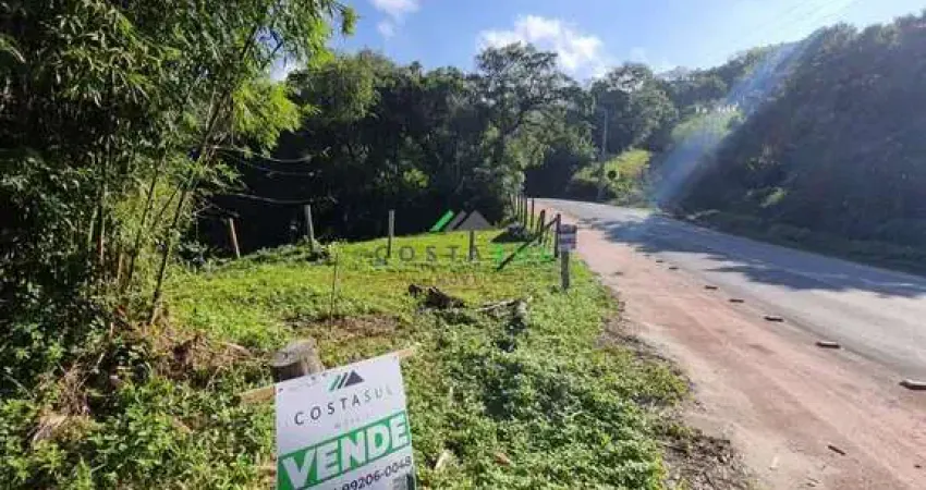 Terreno com frente para avenida no bairro Ambrósio - Garopaba.