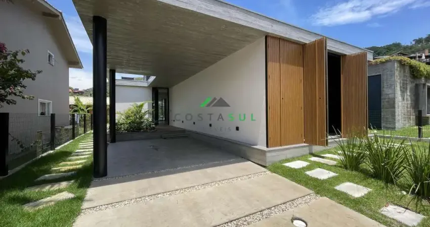 Imóvel exclusivo a venda no bairro morrinhos o imóvel fica a 2 minutos da praia