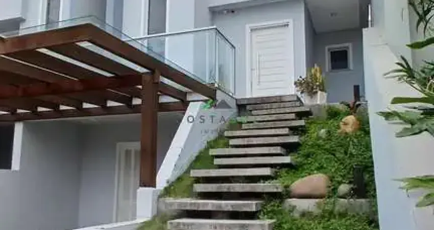 Maravilhosa casa mobiliada para locação anual em garopaba, sc!