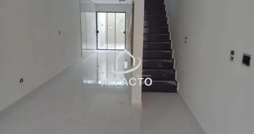 Sobrado novo com 118m², 3 dormitórios sendo 1 suíte com varanda, quintal gourmet e 2 vagas