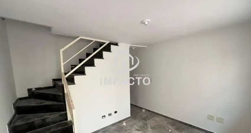 Sobrado em condomínio com 2 dormitórios sendo 1 suíte e 1 vaga à venda