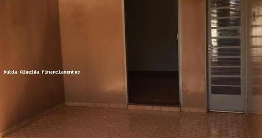 Casa para Venda em Ribeirão Preto, VILA TIBÉRIO, 3 dormitórios, 2 banheiros, 4 vagas