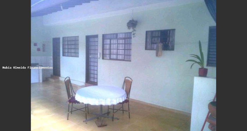 Casa para Venda em Ribeirão Preto, Jardim Irajá, 4 dormitórios, 1 suíte, 4 banheiros, 4 vagas