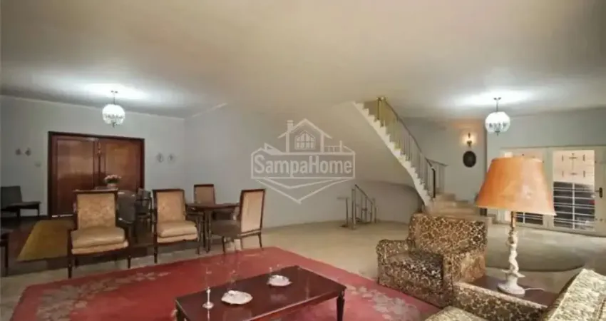 Casa à Venda no Jardim Lusitânia Para Reforma | Oportunidade ao Lado do Parque Ibirapuera