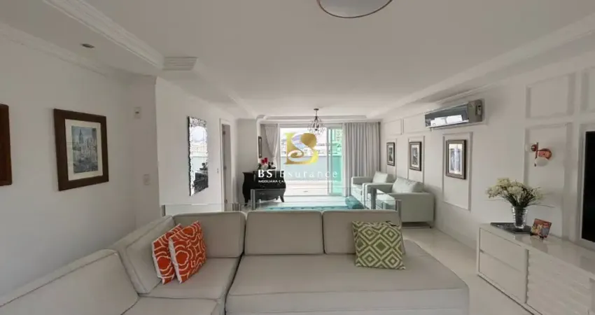 Cobertura duplex, localizada no Jardim Icaraí, com elevado padrão de acabamento, e com vista livre.