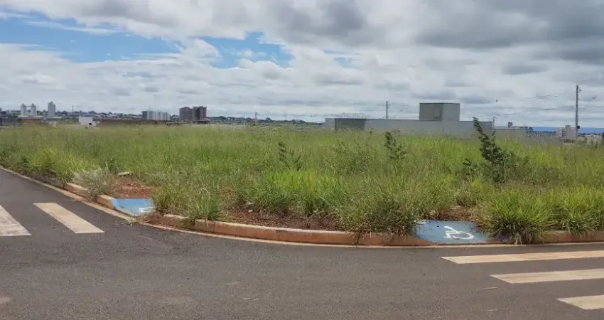 Casa com 3 quartos à venda na Rua Carlos D'Aparecida Prestes, 00, Luizote de Freitas, Uberlândia