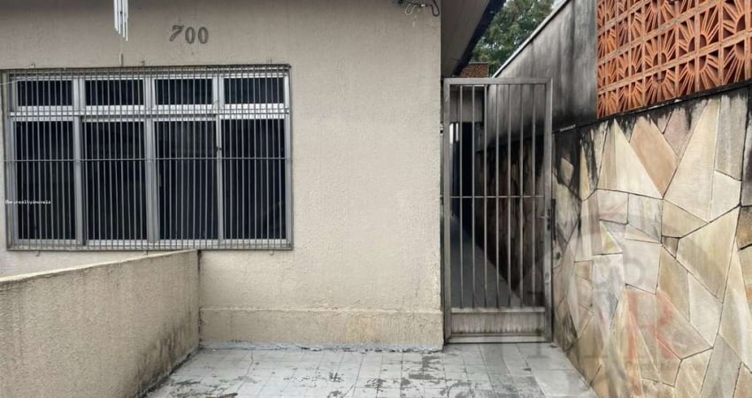 Casa para Locação em São Paulo, Vila Oratório, 2 dormitórios, 1 banheiro, 1 vaga