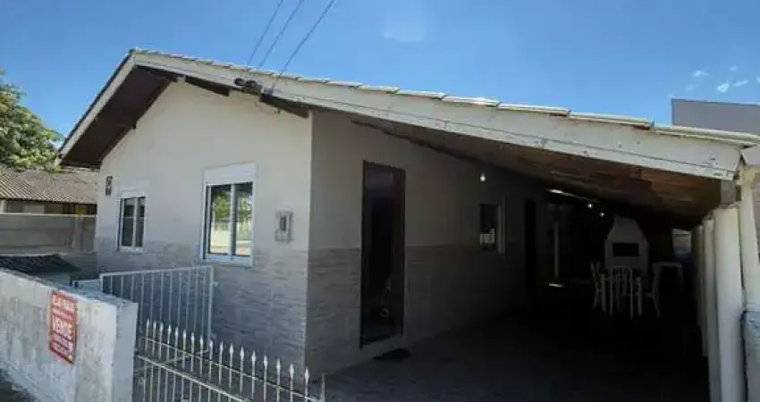 Casa com 3 quartos à venda na Rua Radiante, próxima rua Tucuma2, Praia do Sonho, Palhoça