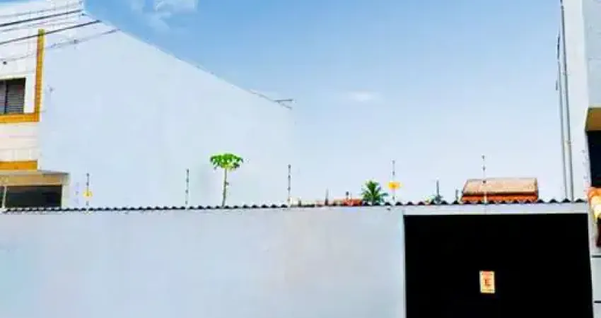 Terreno Comercial 825m² na Região Mais Valorizada de Peruíbe
