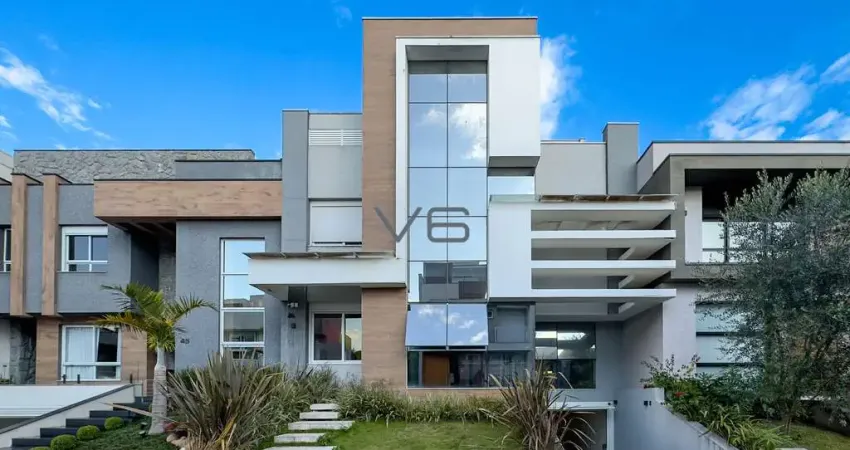 Casa em Condomínio, 4 quartos, 385 m² privativos, 4 vagas de garagem, no Uberaba, Curitiba - PR.