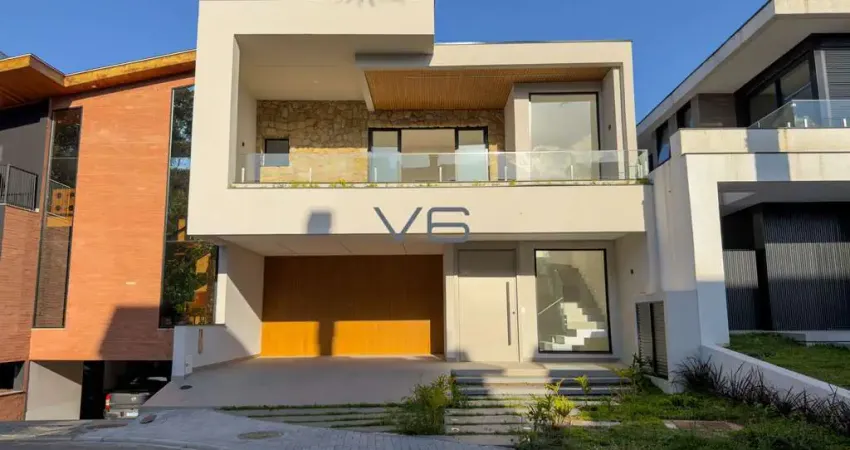 Casa alto padrão em condomínio com 3 suítes, 2 vagas de garagem, 261m² privativos, em santa felicidade, curitiba-pr.