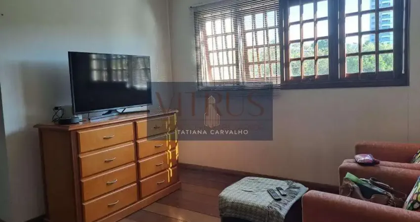 Casa Ampla com 4 Quartos e Espaço Gourmet no Jardim Paineiras
