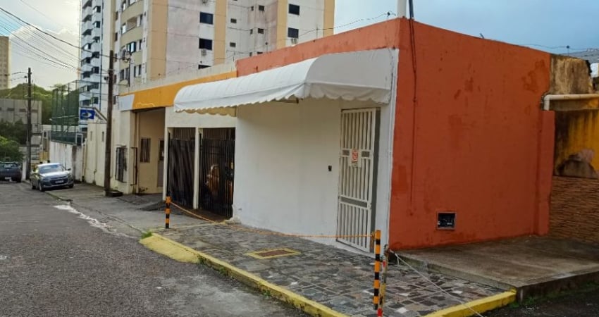 Ponto comercial com 1 sala para alugar na Rua Alcobaça, 19, Resgate, Salvador