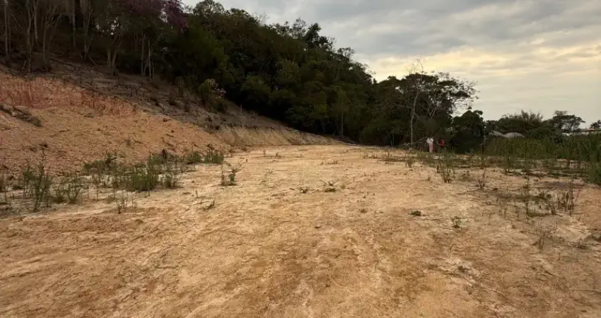 Oportunidade imperdível  de compra de terreno em biritiba mirim próximo ao pesqueiro do pomar do carmo