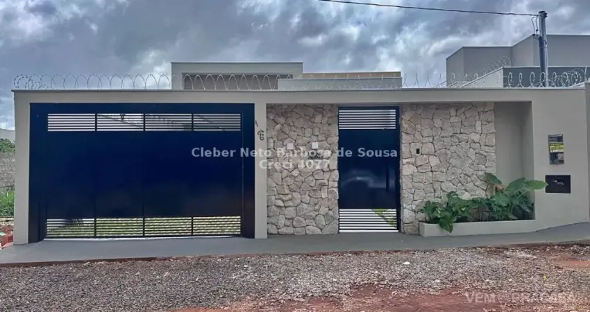 Acabamento finíssimo e com 3 dormitórios e área gourmet!
